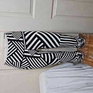 Victoria’s Secret Victoria Sport Knockout Leggings